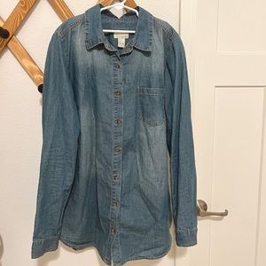 Womens long sleeved button up denim